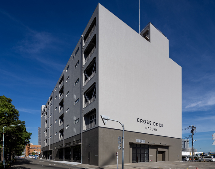 エイチ・エス損保本社オフィス外観
